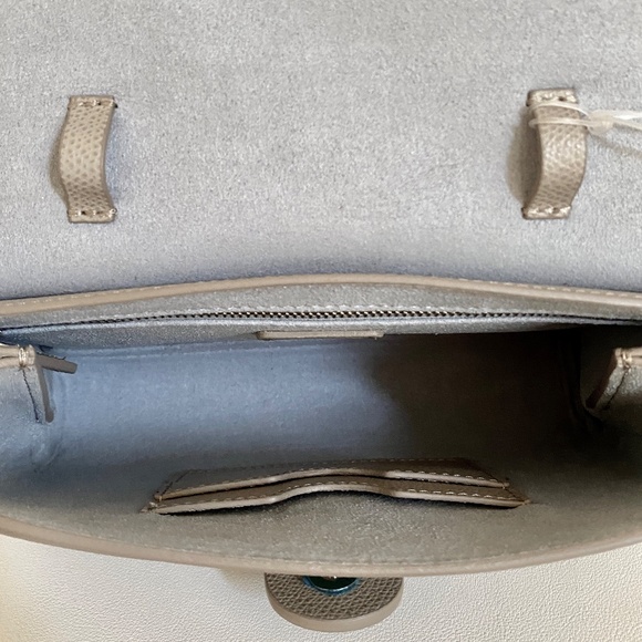 SENREVE Aria Crossbody / Shoulder Bag Or Belt Bag Pebbled Sage - Picture 9 of 12